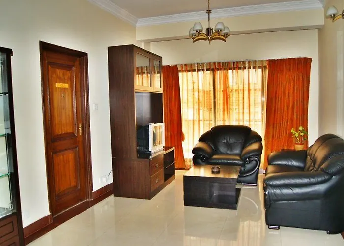 Landmark Hotel 4*