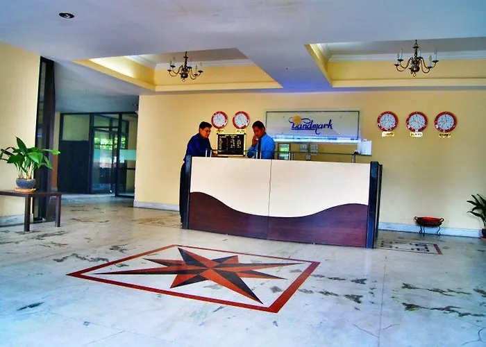 Hotel Landmark 4*